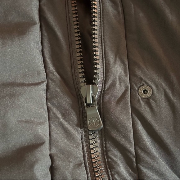 Michael Kors 💅❄️ Black Maxi Long Fur Winter Snow Puffer Coat MK Jacket NEW $400 - Picture 7 of 16